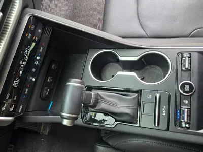 Kia K5 2023, 59000 км, за 7803.1 USD - фото 15