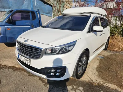 Kia Canival 2018, 149000 км, за 10113.7 USD