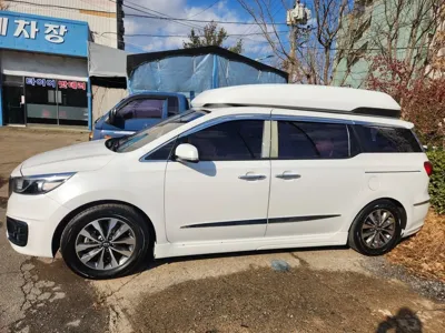 Kia Canival 2018, 149000 км, за 10113.7 USD