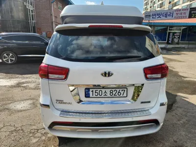 Kia Canival 2018, 149000 км, за 10113.7 USD