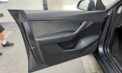 Tesla Model Y 2022, 62528 км, за 25981.63 USD - фото 24
