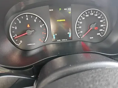 BYD MAX 2018, 57000 км, за 4677.62 USD - фото 9