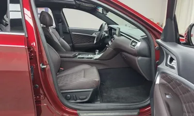 Genesis G70 2025, 2563 км, за 27952.93 USD - фото 26