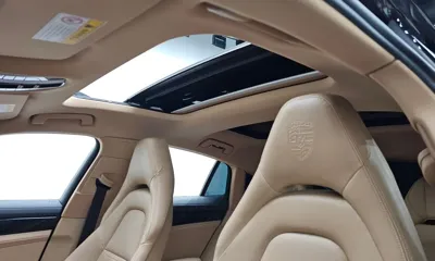 Porsche Panamera 2018, 91383 км, за 39595.48 USD - фото 19
