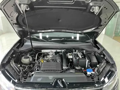 Volkswagen Tayron 2023, 27700 км, за 26381.43 USD - фото 15