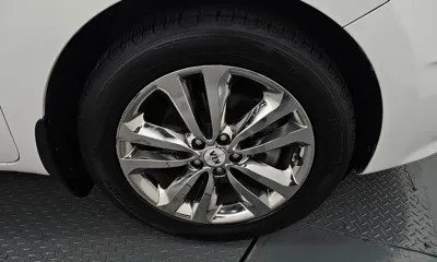 Kia Canival 2018, 110109 км, за 7403.5 USD
