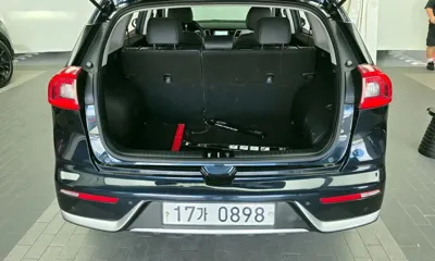 Kia Niro 2017, 200318 км, за 65110.35 USD - фото 20