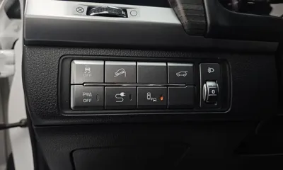 KG_Mobility_Ssangyong Rexton 2019, 144311 км, за 8125.85 USD - фото 18