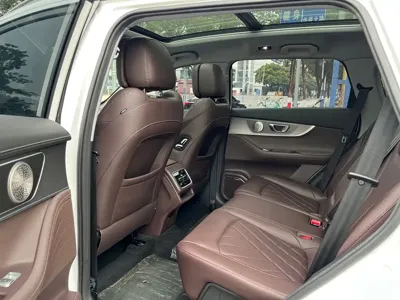 Chery Tiggo 8 Plus 2024, 37000 км, за 11594.83 USD - фото 18