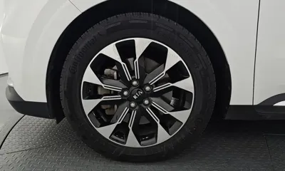 Kia Canival 2021, 68472 км, за 17198.37 USD