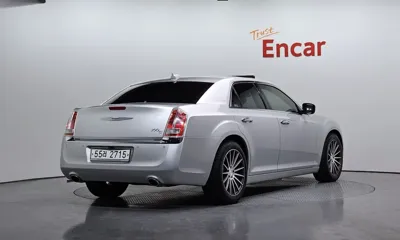 Chrysler 300C 2012, 62015 км, за 4625.04 USD