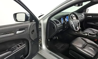 Chrysler 300C 2012, 62015 км, за 4625.04 USD - фото 11