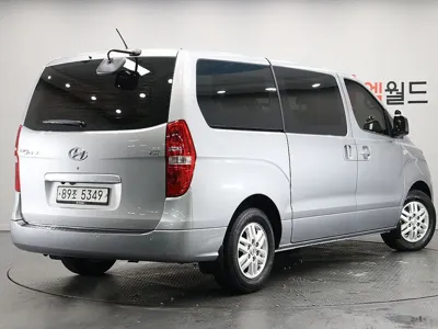 Hyundai Starex 2020, 95615 км, за 8190.86 USD - фото 3