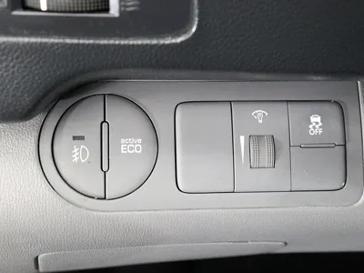 Hyundai Starex 2020, 95615 км, за 8190.86 USD - фото 11
