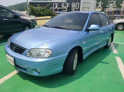 Kia Spectra 2003, 68000 км, за 1175.77 USD
