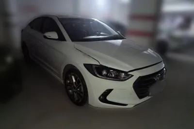 Hyundai Elantra (6th Generation 2016, 131300 км, за 5252 USD