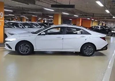 Hyundai Avante 2026, 1 км, за 2498.05 USD
