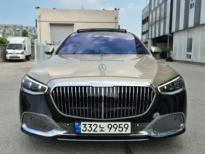 Mercedes-Benz S-Class · 2021 год
