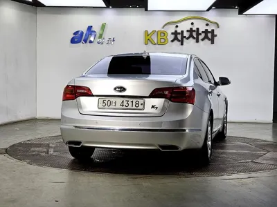 Kia K7 2011, 102286 км, за 1634.5 USD