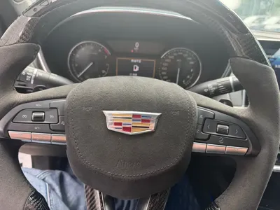 Cadillac CT5 2020, 66000 км, за 9681.98 USD - фото 12