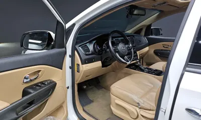 Kia Canival 2019, 193619 км, за 5993.49 USD - фото 12
