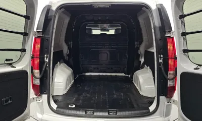 Hyundai Staria 2022, 87387 км, за 14963.85 USD - фото 20
