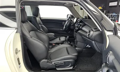 MINI Cooper 2021, 74254 км, за 9780.75 USD - фото 11