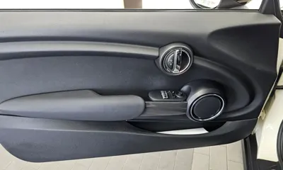 MINI Cooper 2021, 74254 км, за 9780.75 USD - фото 24