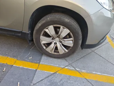 Peugeot 2008 2016, 84900 км, за 4885 USD - фото 5