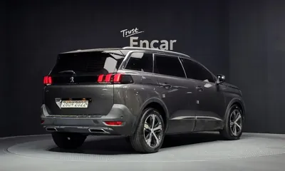 Peugeot 5008 2019, 82206 км, за 10246.97 USD