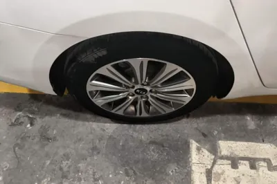 Kia K4 2017, 91700 км, за 7241 USD