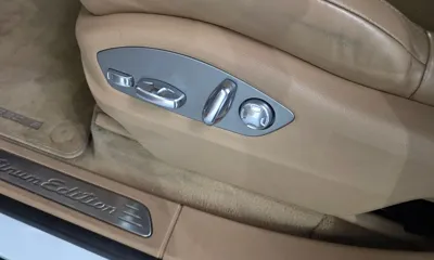Porsche Cayenne 2017, 120256 км, за 24679.29 USD - фото 32