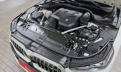 BMW 5-Series 2024, 12434 км, за 52093.49 USD - фото 6