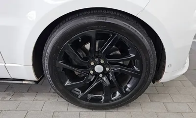 Land Rover Range Rover Sport 2018, 93267 км, за 27145.67 USD