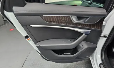 Audi A6 2023, 26838 км, за 29967.44 USD - фото 25