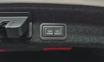 Audi A6 2023, 26838 км, за 29967.44 USD - фото 32