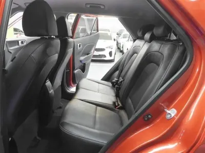 Hyundai Venue 2021, 71615 км, за 7598.28 USD - фото 11