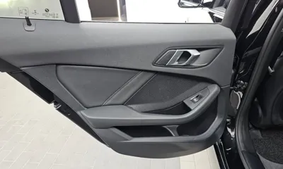 BMW 1-Series 2021, 96878 км, за 11655.92 USD - фото 25