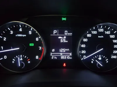 Hyundai Avante 2016, 85310 км, за 5185.77 USD