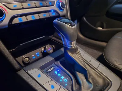 Hyundai Avante 2016, 85310 км, за 5144.23 USD - фото 6
