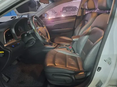 Hyundai Avante 2016, 85310 км, за 5144.23 USD - фото 10