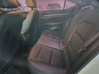 Hyundai Avante 2016, 85310 км, за 5144.23 USD - фото 11
