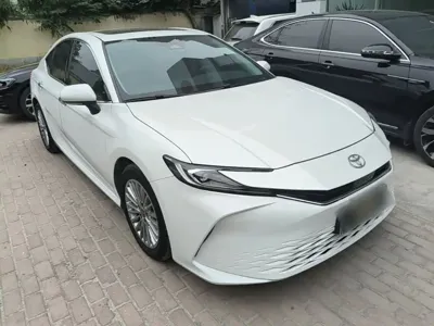 Toyota Camry 2024, 33900 км, за 17245.1 USD