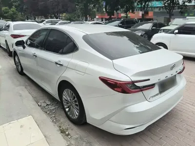 Toyota Camry 2024, 33900 км, за 17245.1 USD