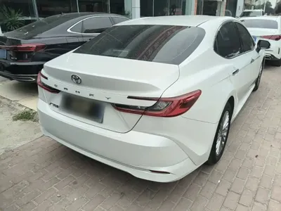 Toyota Camry 2024, 33900 км, за 17245.1 USD - фото 7