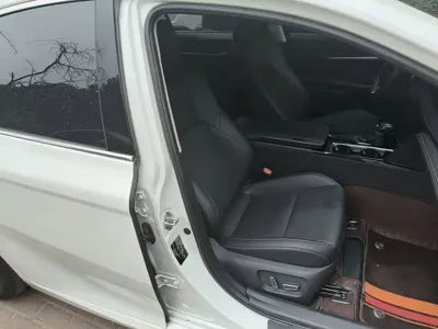 Toyota Camry 2024, 33900 км, за 17245.1 USD - фото 25