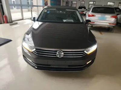 Volkswagen Magotan 2017, 193100 км, за 9111.72 USD