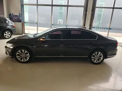 Volkswagen Magotan 2017, 193100 км, за 9111.72 USD