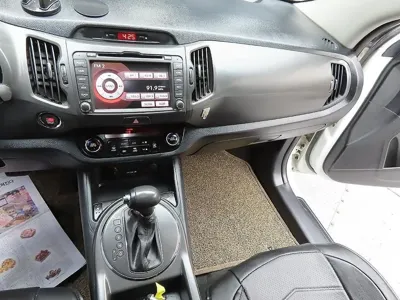 Kia Sportage 2012, 164600 км, за 2930.26 USD - фото 9