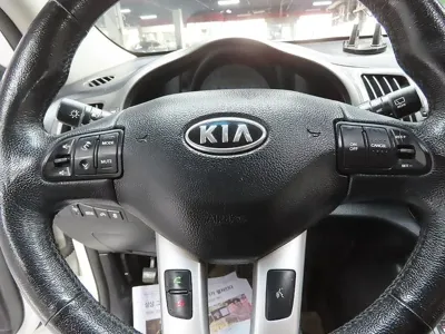 Kia Sportage 2012, 164600 км, за 2930.26 USD - фото 19
